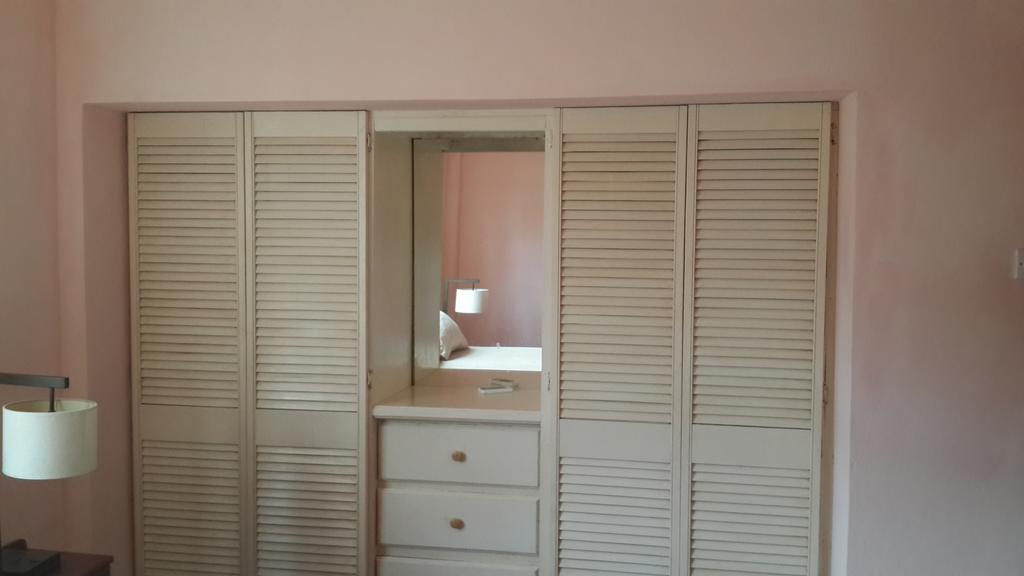 Jerrydon's Apartment *