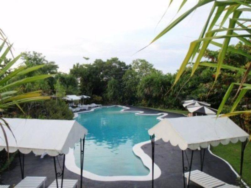 Jamaica Palace Hotel