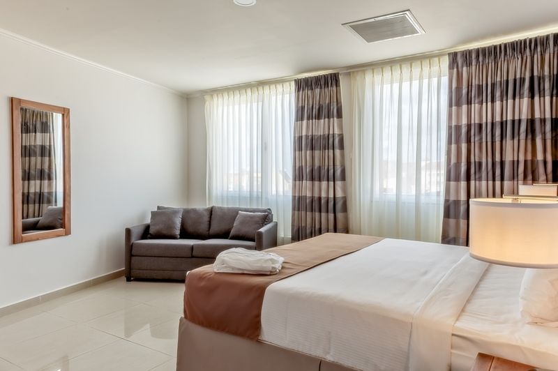Hotel City Suites & Beach Hotel 3*