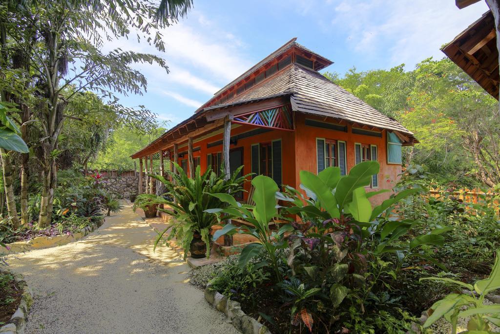 Tingalaya's Retreat
