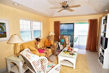 Compass Point Dive Hotel 3*