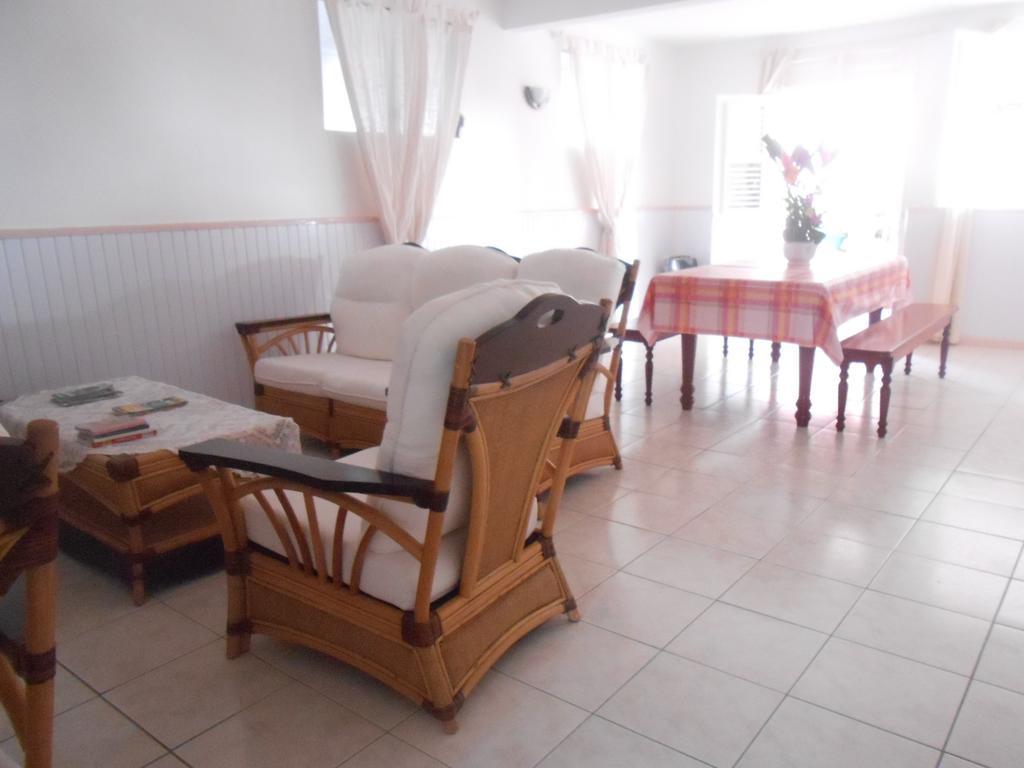 Chez Lucia Et Donatien
