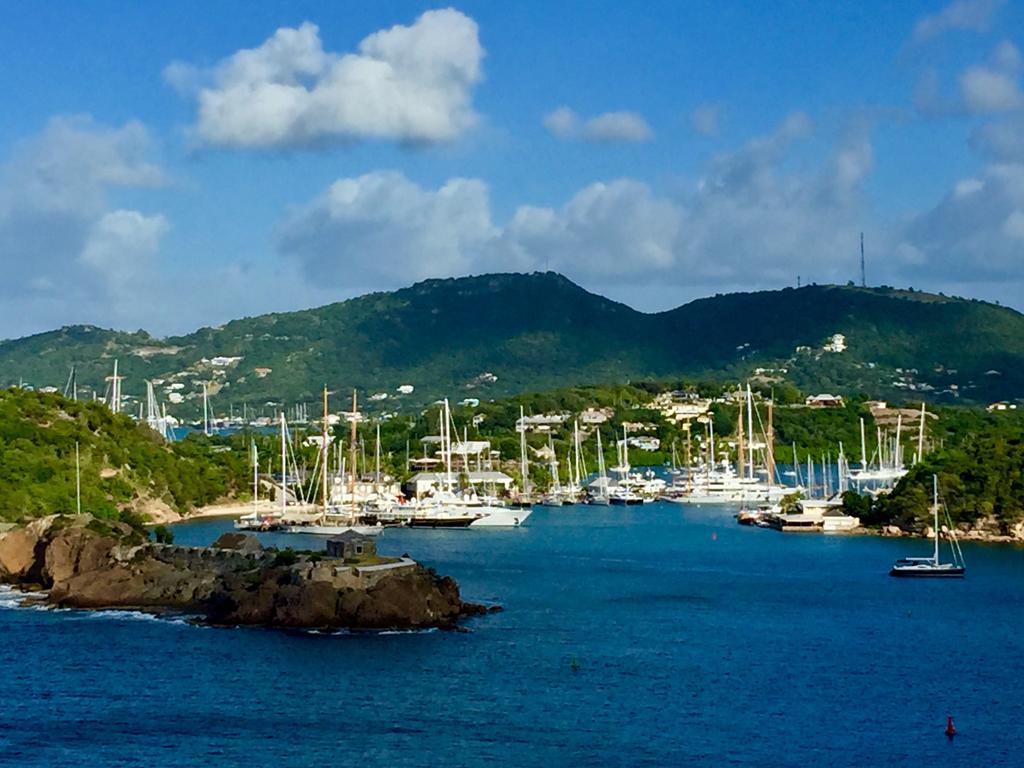 Villa Blue Moon Antigua English Harbour