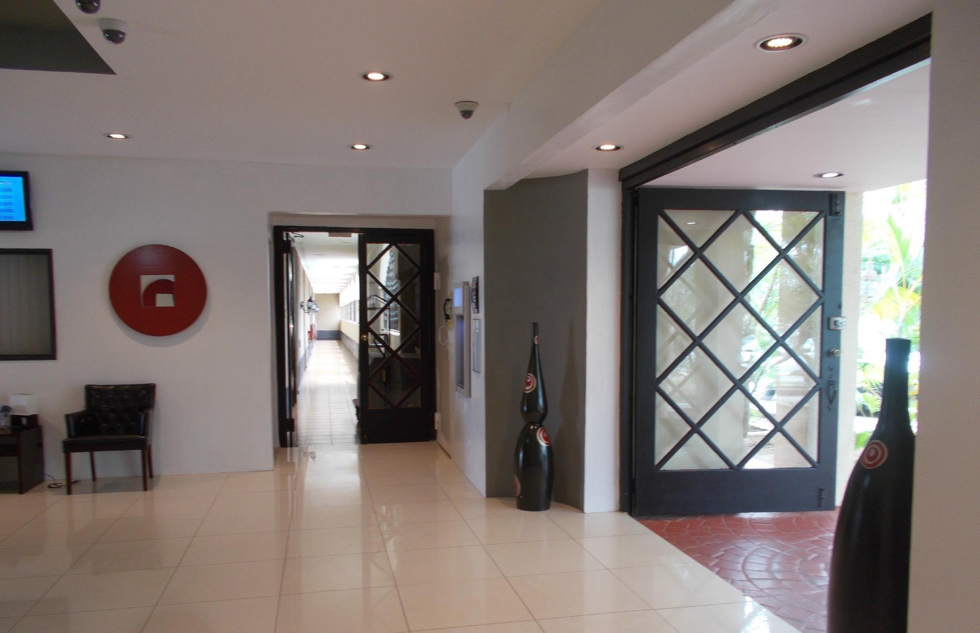 Hotel Curacao Airport