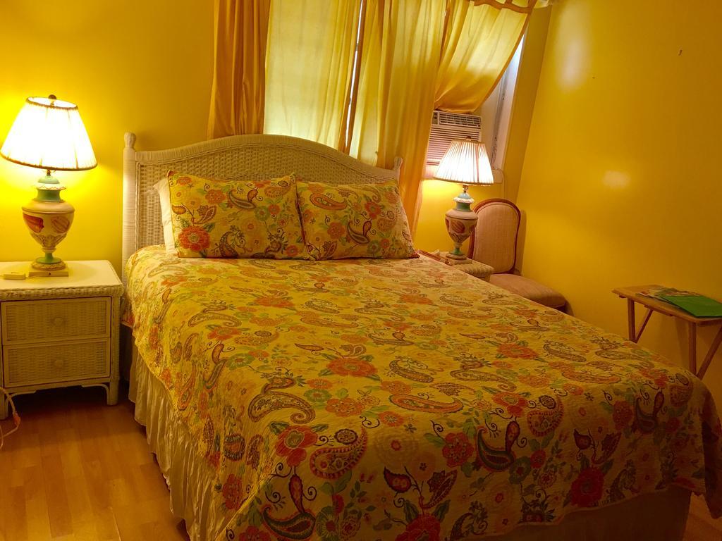 Inn Eldemire's Tropical Island George Town