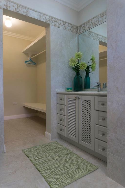 Sandgate Guest house Bridgetown