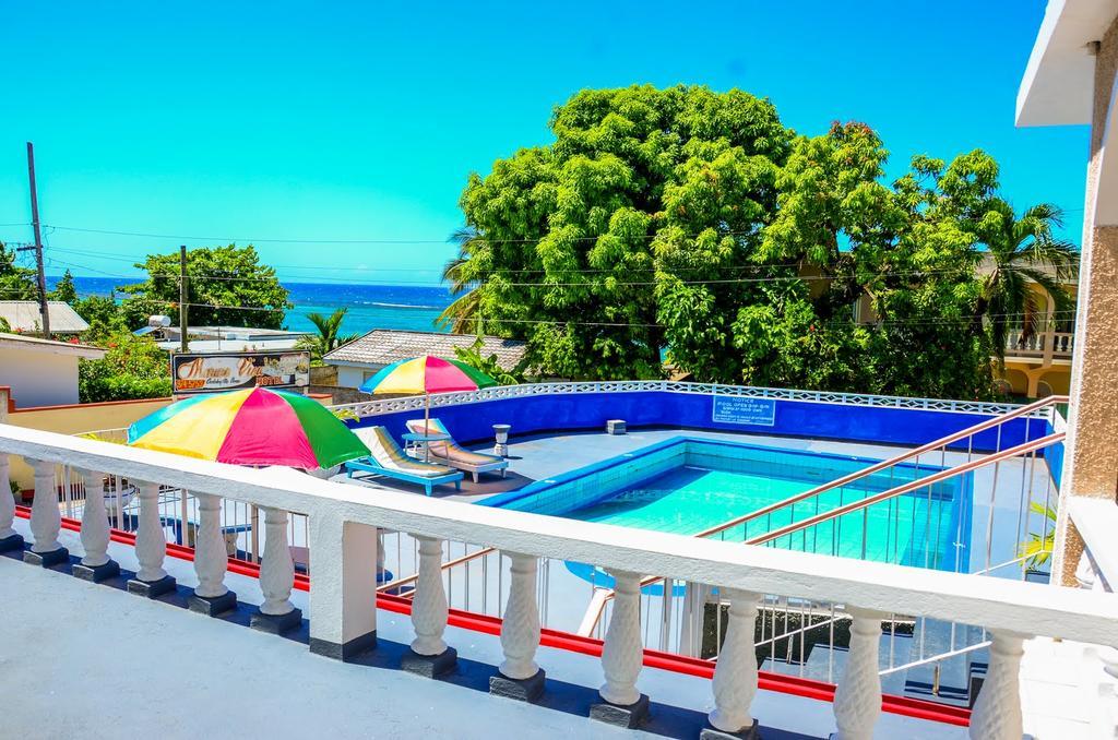 Marine View Hotel Ocho Rios