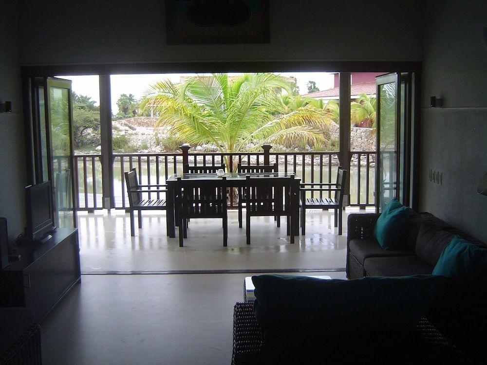 Villa Waterlands Village