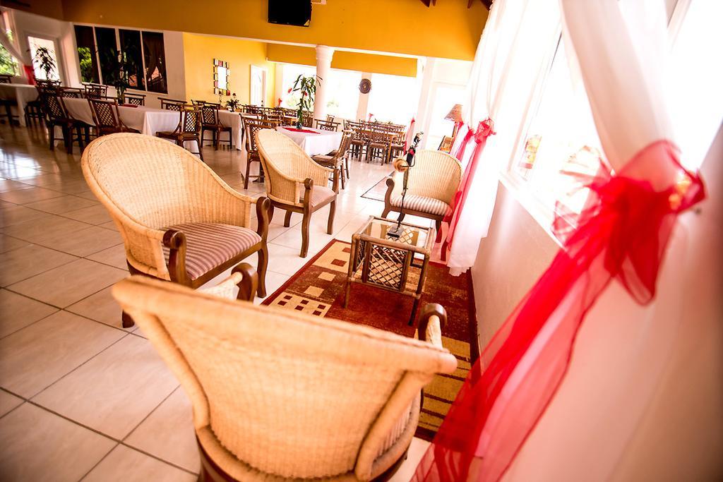 Hotel Alexandrina 3*