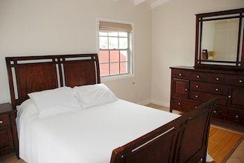 Apartment At Jolly Castle