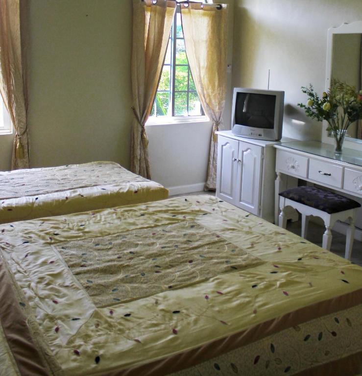 Guest house Retreat Falmouth
