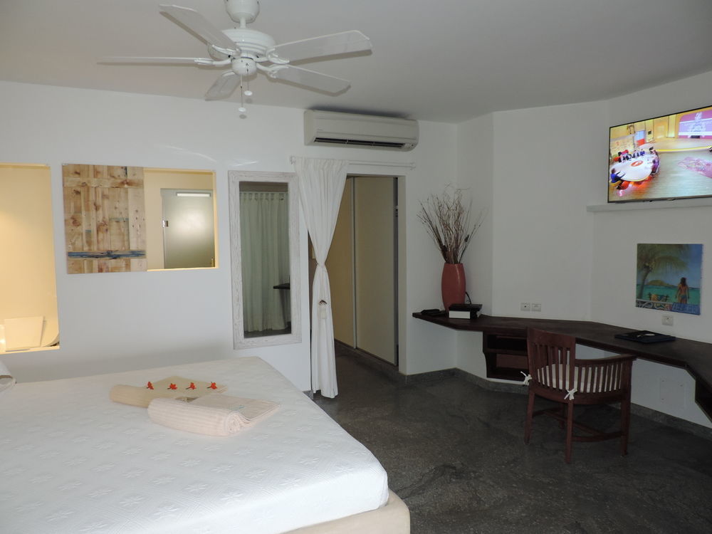 Les Ondines Sur La Hotel