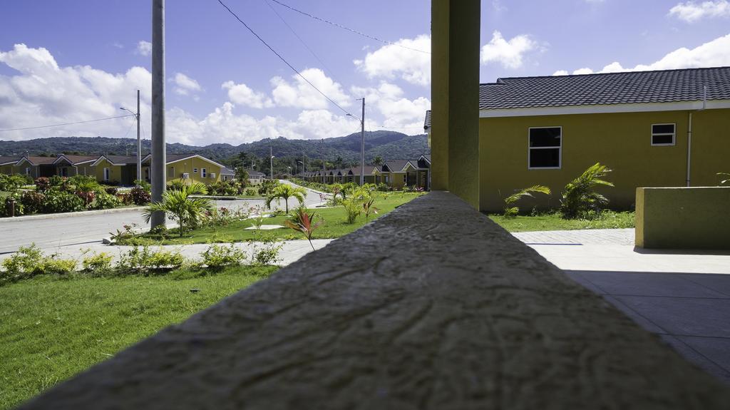 Villa Thrive Resorts *