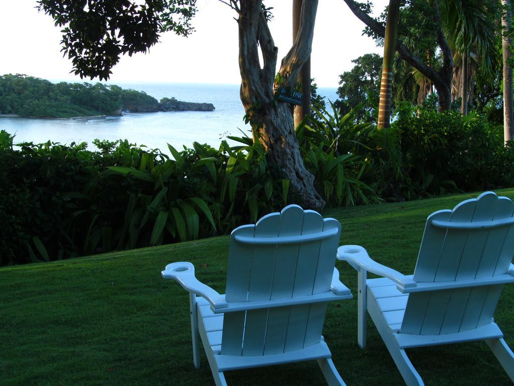 Goblin Hill At San San Resort Drapers