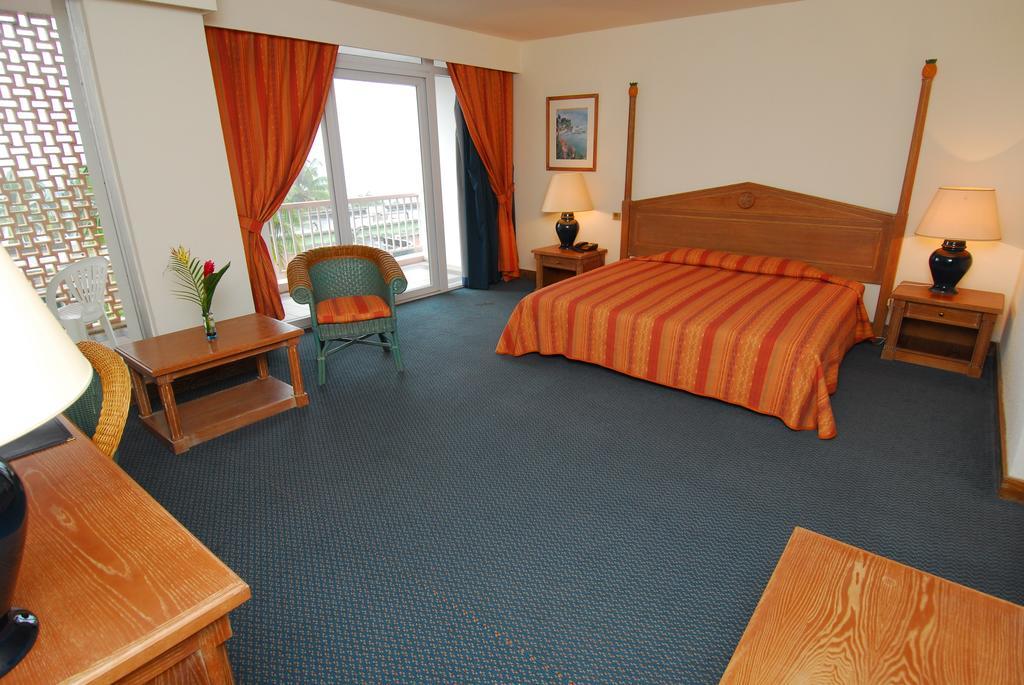 La Bateliere Hotel