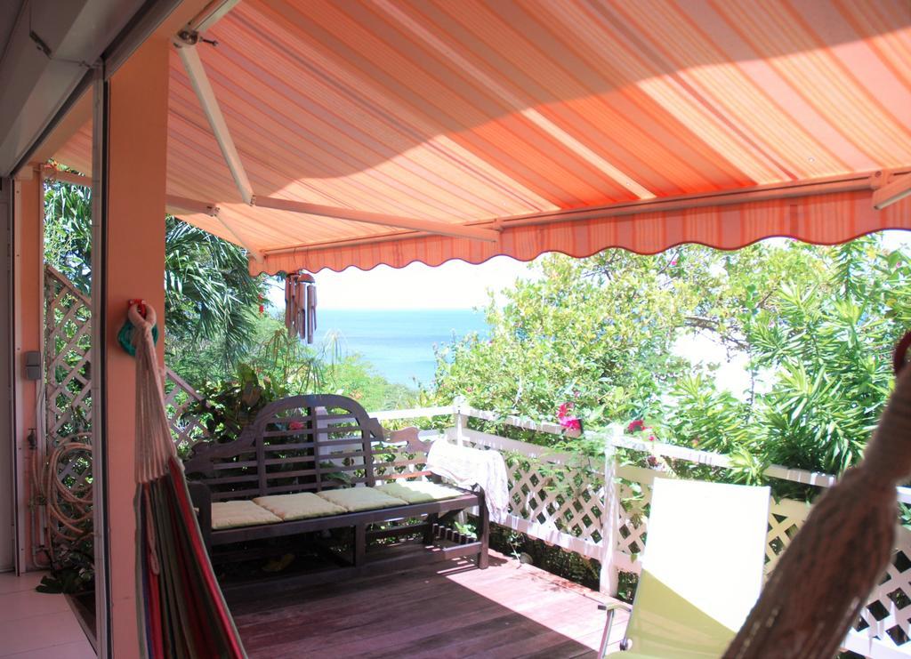 Les Balisiers Apartment *