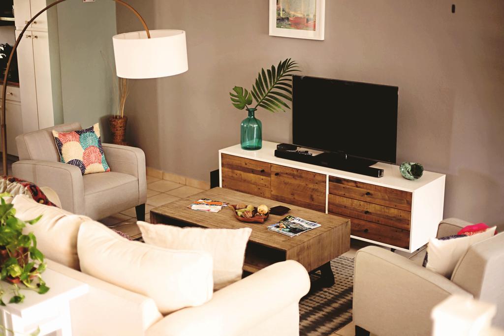 Rustica Beach House Villa *
