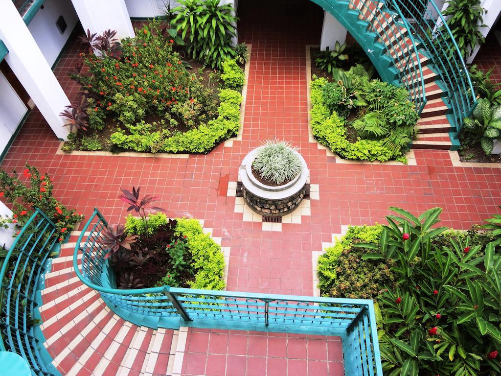 Private Two Bedroom A31 Sandcastle *