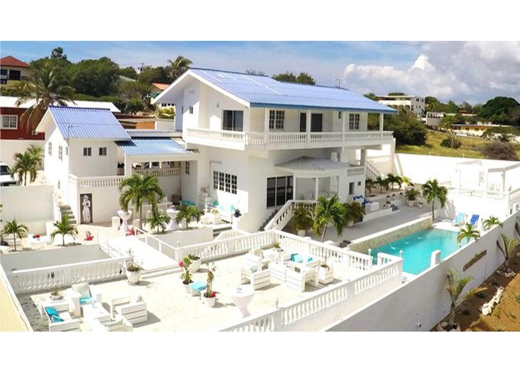 Champartments Resort - Villa & Appartementen Cristal Jan Thiel