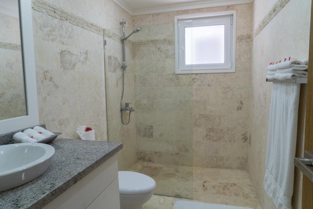 3br / 3ba Modern Paradise Loft In Gated Community W/ Daily Housekeeping Sosua