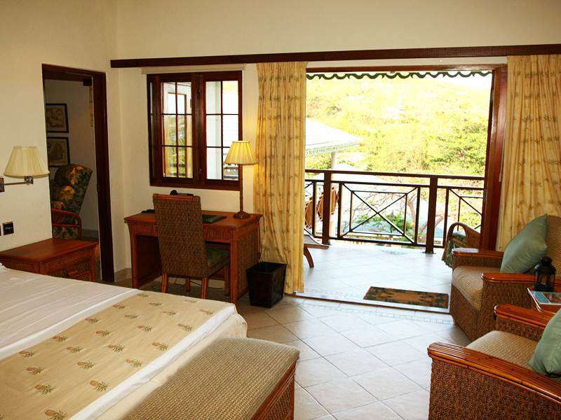 Bequia 3* Port Elizabeth