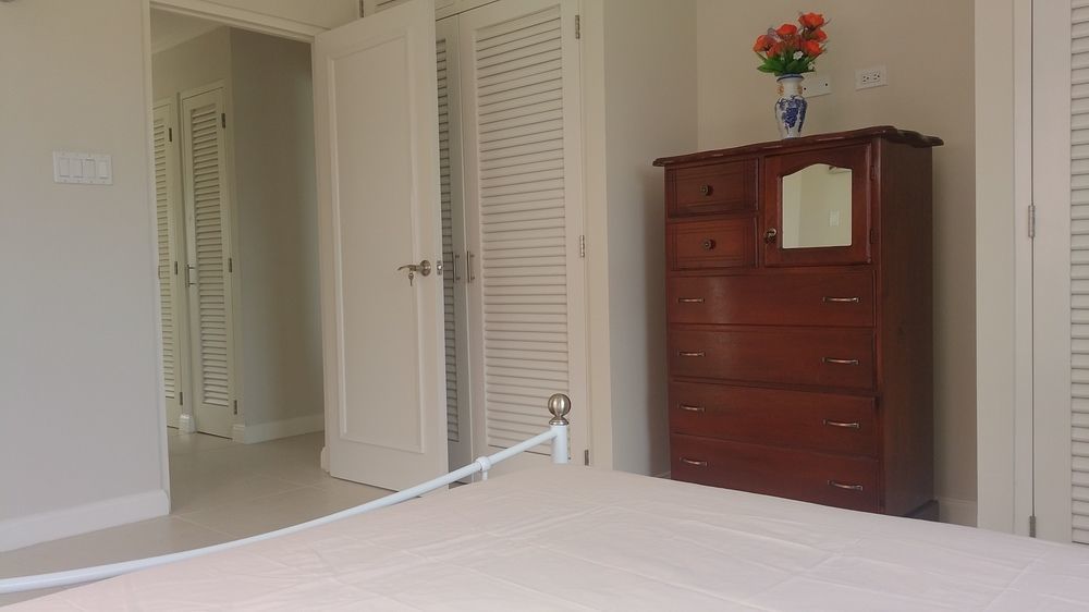 Apartamento Oceanic View At Fern Court Saint Annʼs Bay