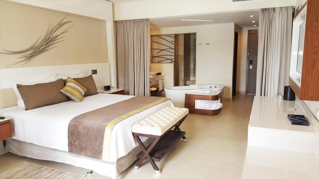 Royalton Saint Lucia, An Autograph Collection Resort Gros Islet