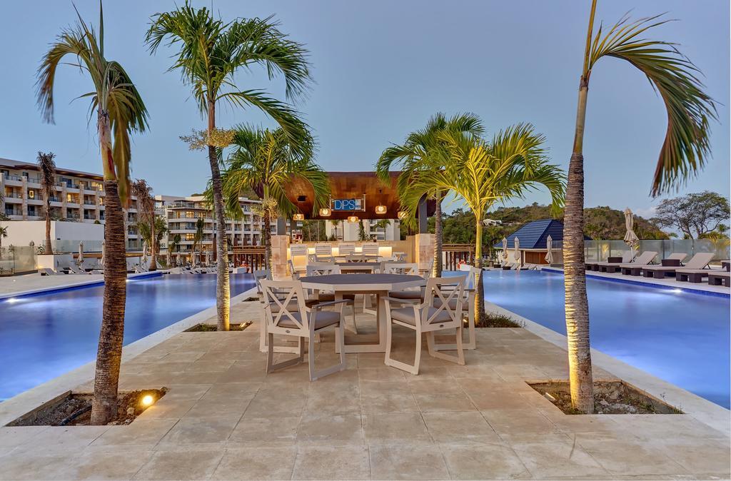 Resort Royalton Saint Lucia, An Autograph Collection 5*