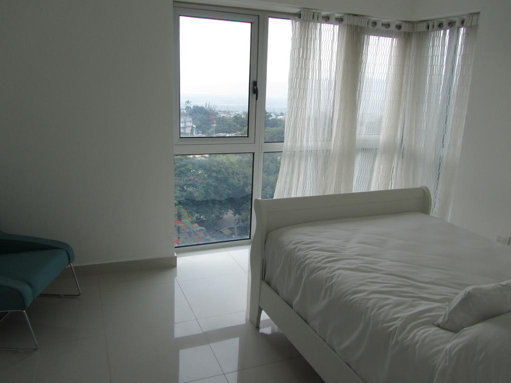 Hotel Gala Tower & 5*