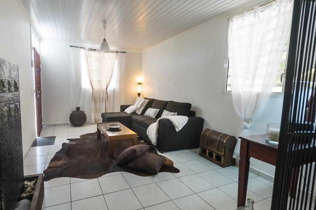 Guest house Locastudio - Grenadine Sainte-Anne (Grande-Terre)