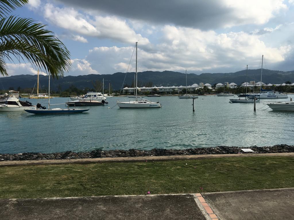 Anna's Joye Seawind - Freeport, Apartment