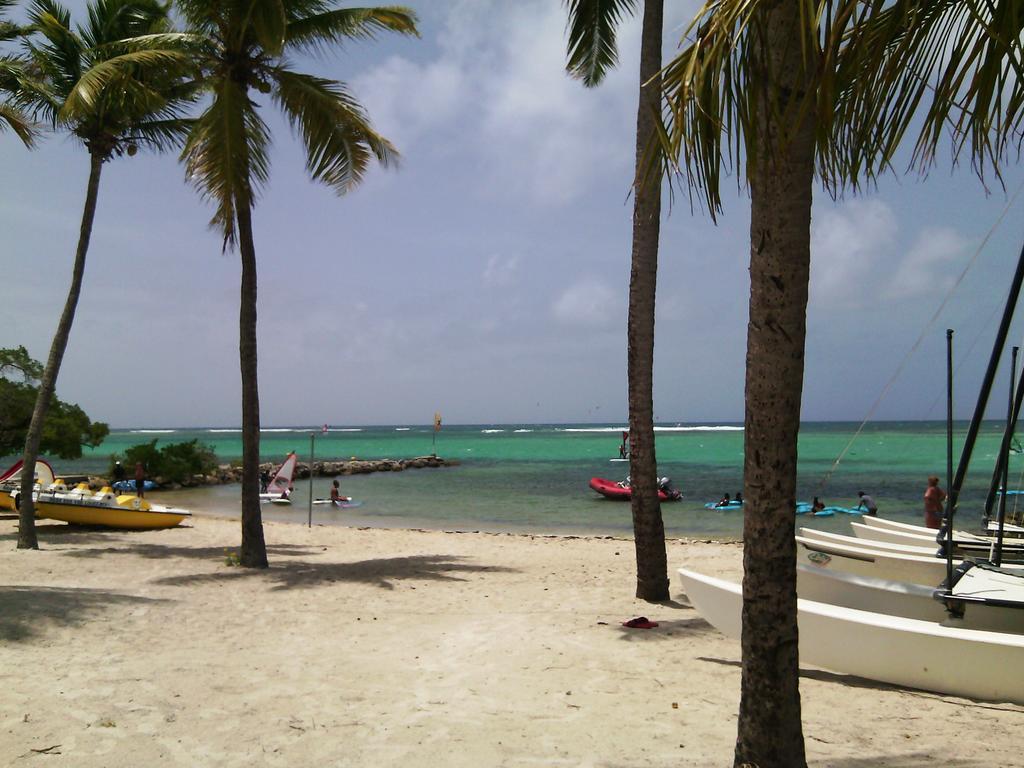 Savannah Guadeloupe * Saint-Francois (Grande-Terre)