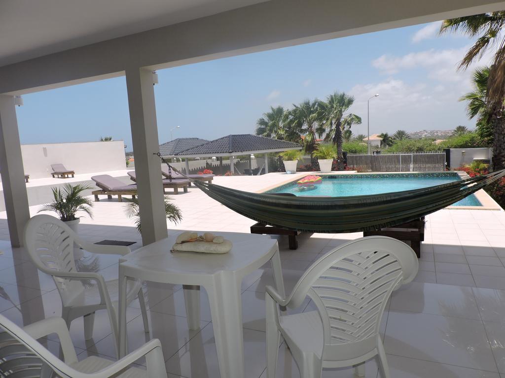 Bellavista Bed & Breakfast Willemstad