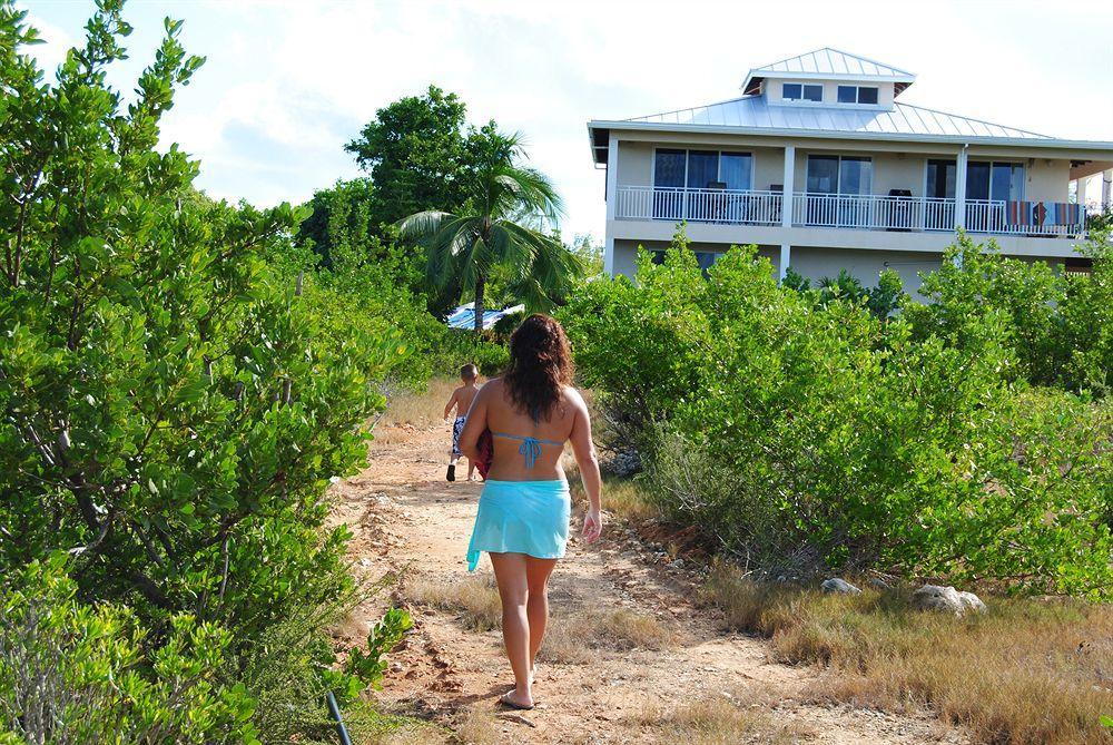 Casa De Isle Hotel Taylor Bay Beach