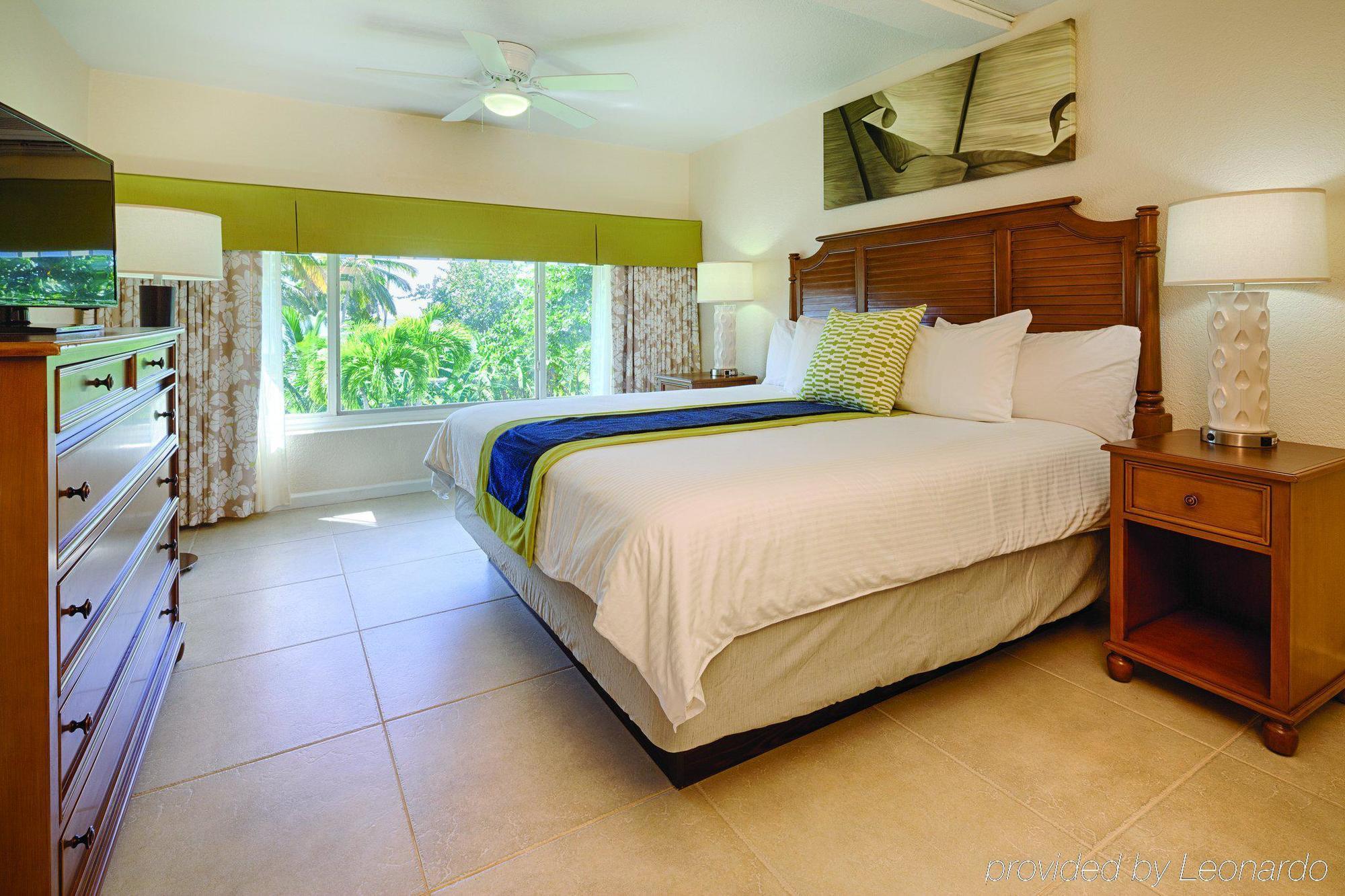 Limetree Beach By Club Wyndham Resort 3*