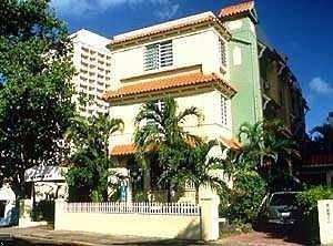 Canario Boutique Hotel 3*