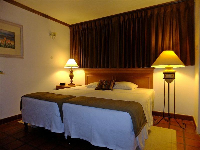 The Palms 3* Saint James