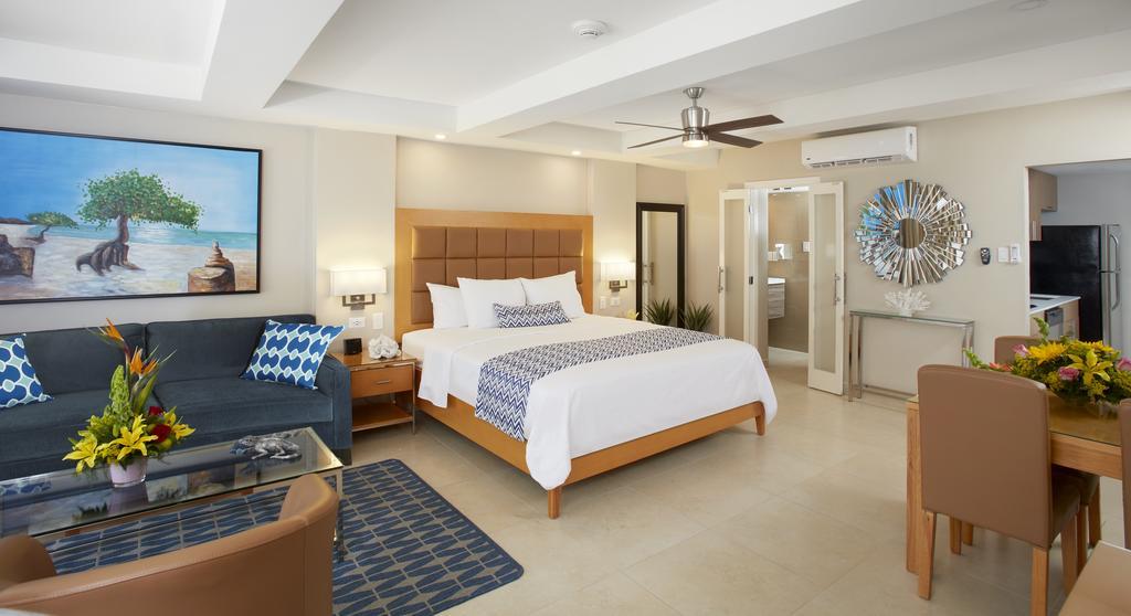 Divi Dutch Village Resort 4*