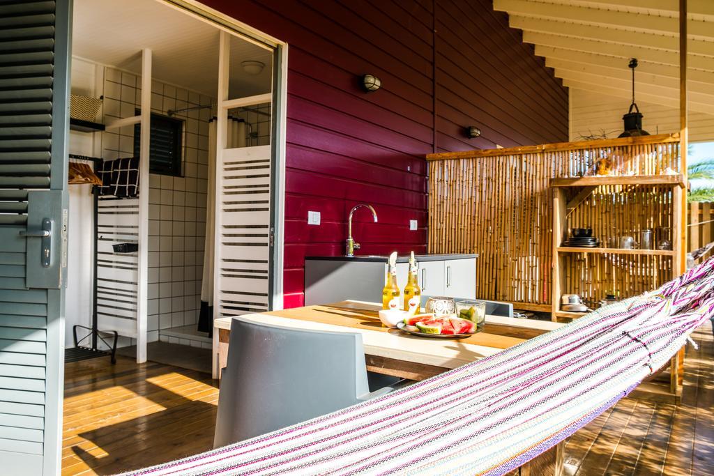 Resort Red Palm Village