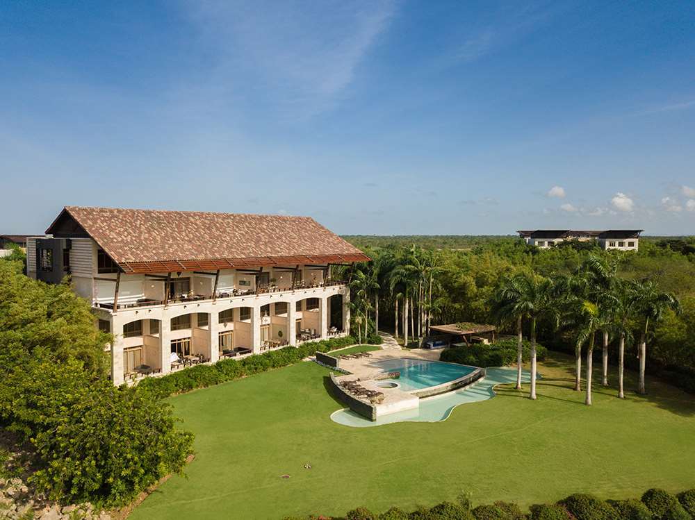 Altos Residences Apartamento