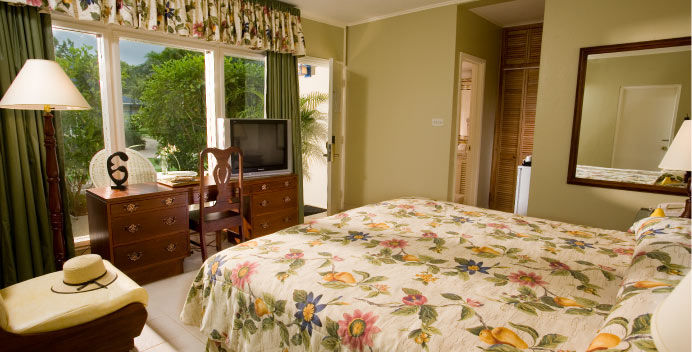 Breezes Trelawny Hotel Trewlany Beach