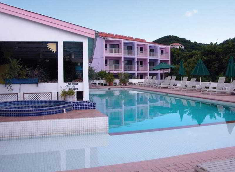 Hotel Allamanda