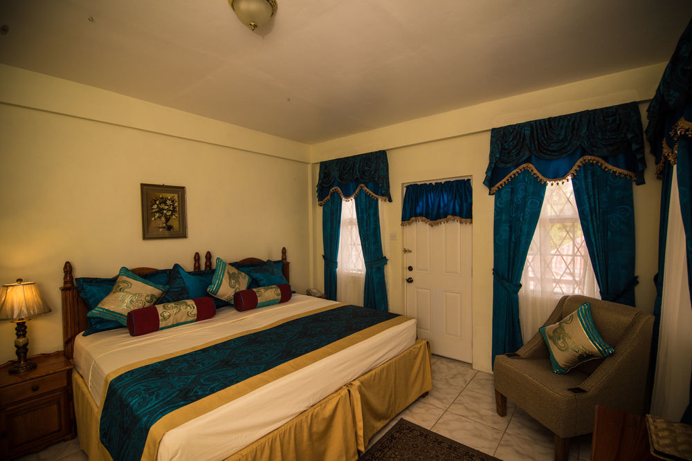 Hotel Alexandrina 3*