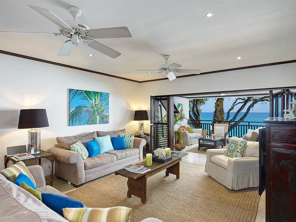 Apartment Coral Cove Husbands