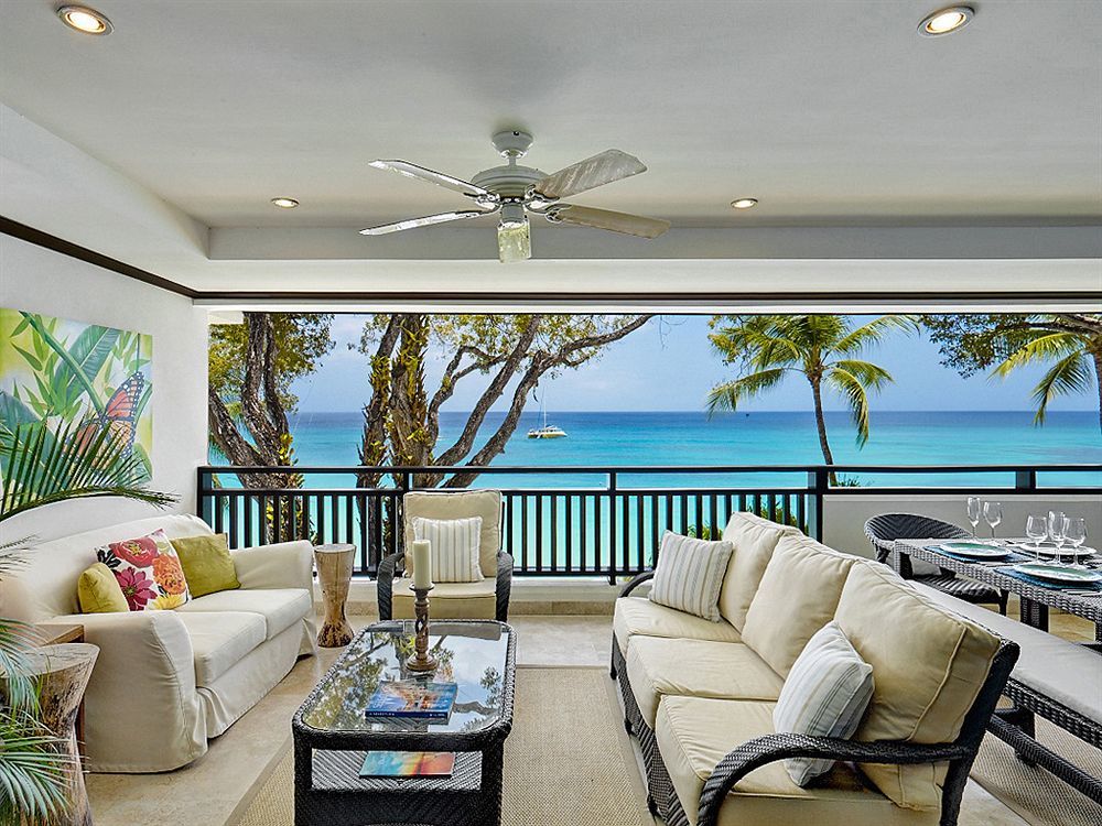Coral Cove Apartment Husbands