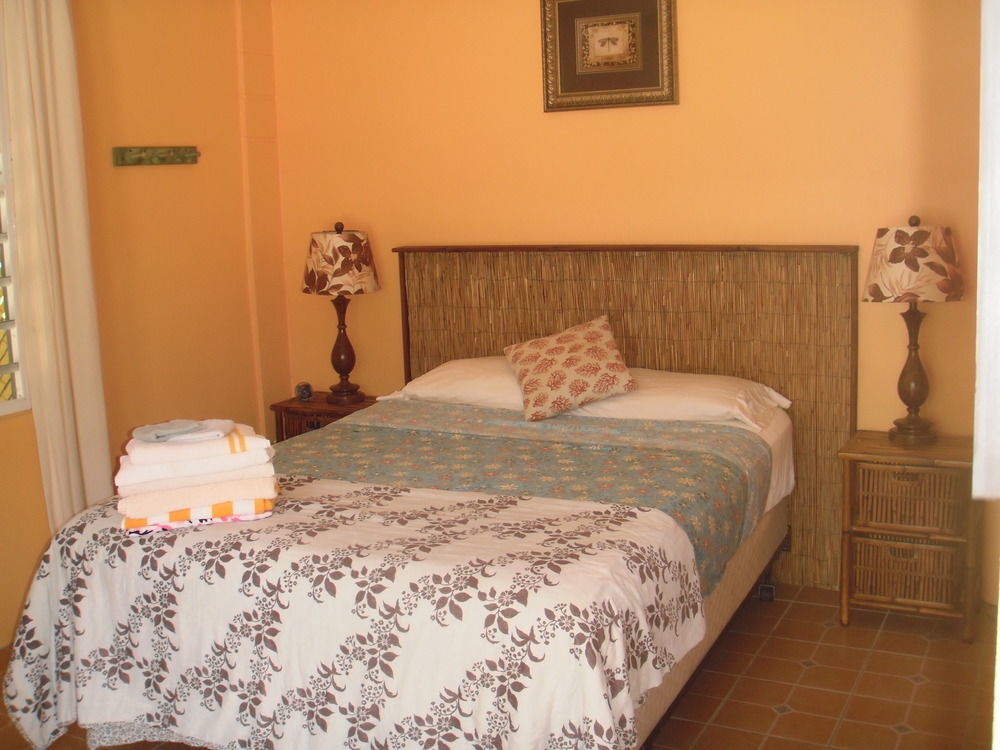 Guest house Esperanza (adults Only)
