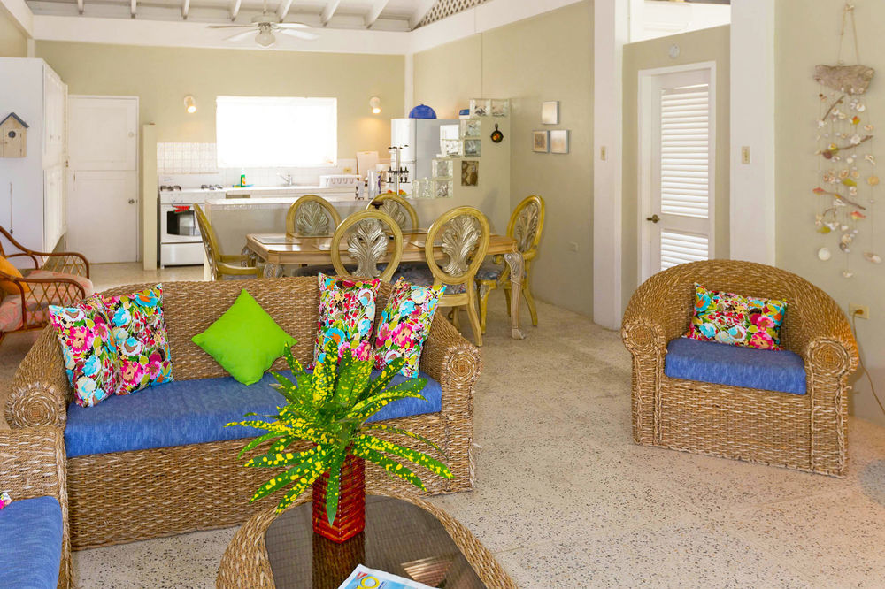 Hibiscus Heights Hotel