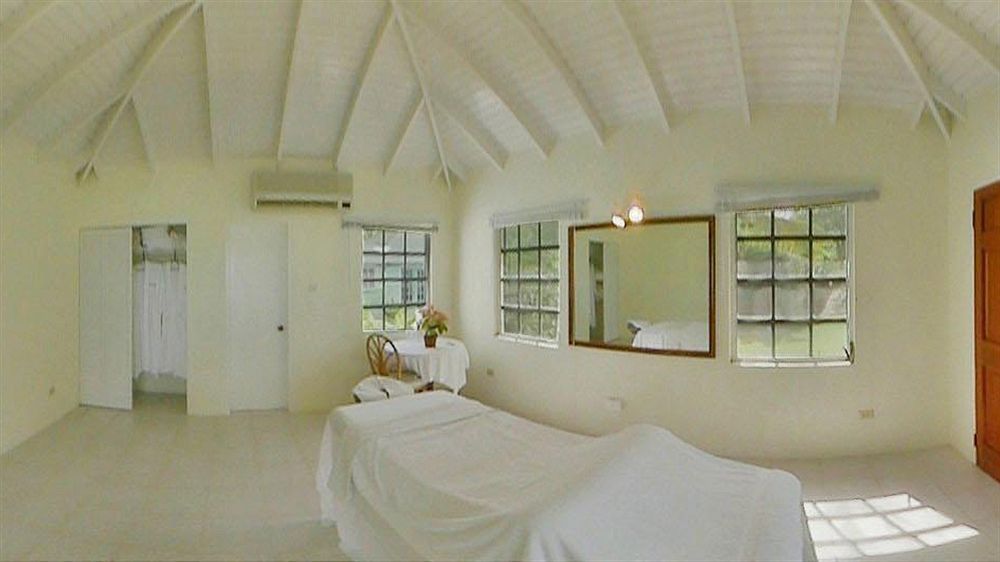 Oualie Resort 4*