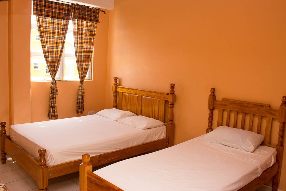 La Flamboyant Guest house