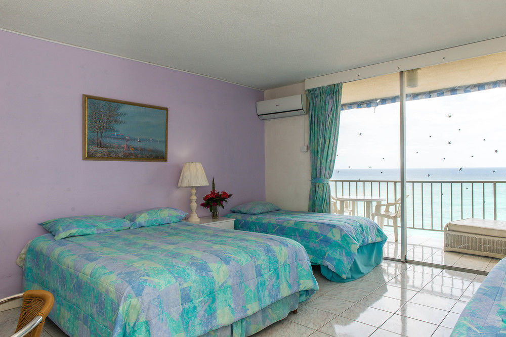 Blue Lagoon Apartment *